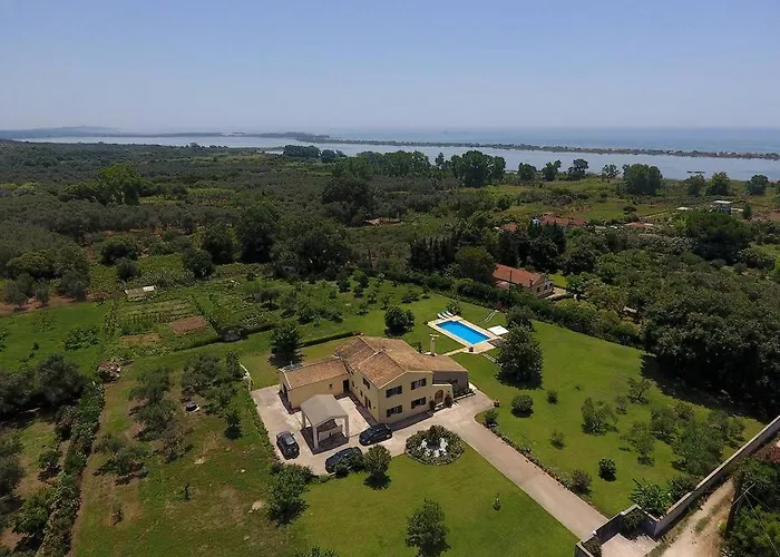 Gaia Villa *