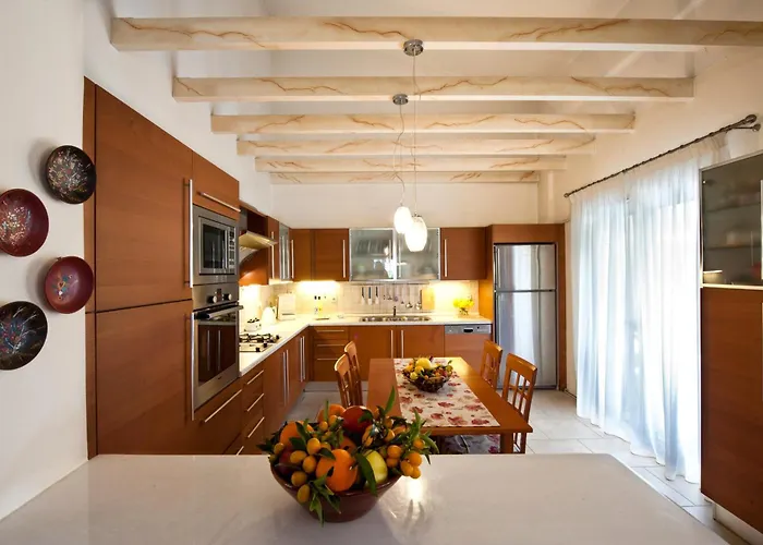 Gaia Χαλικούνας